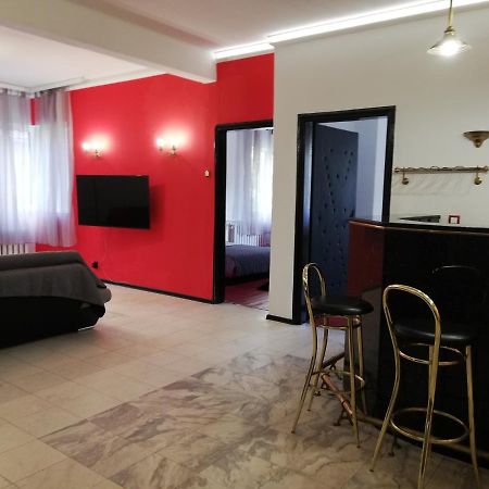Top Center Cozy And Spacious Apartment 索菲亞 外观 照片